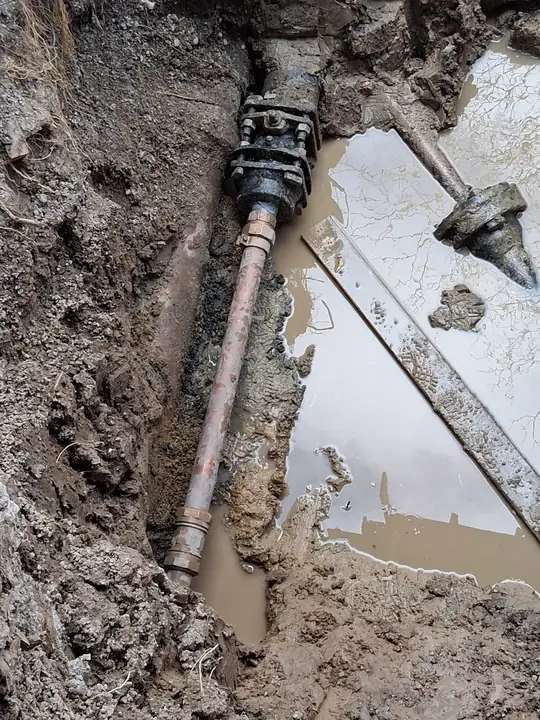 Emergency Plumbing Excavated Water Line Mud Elgin Il